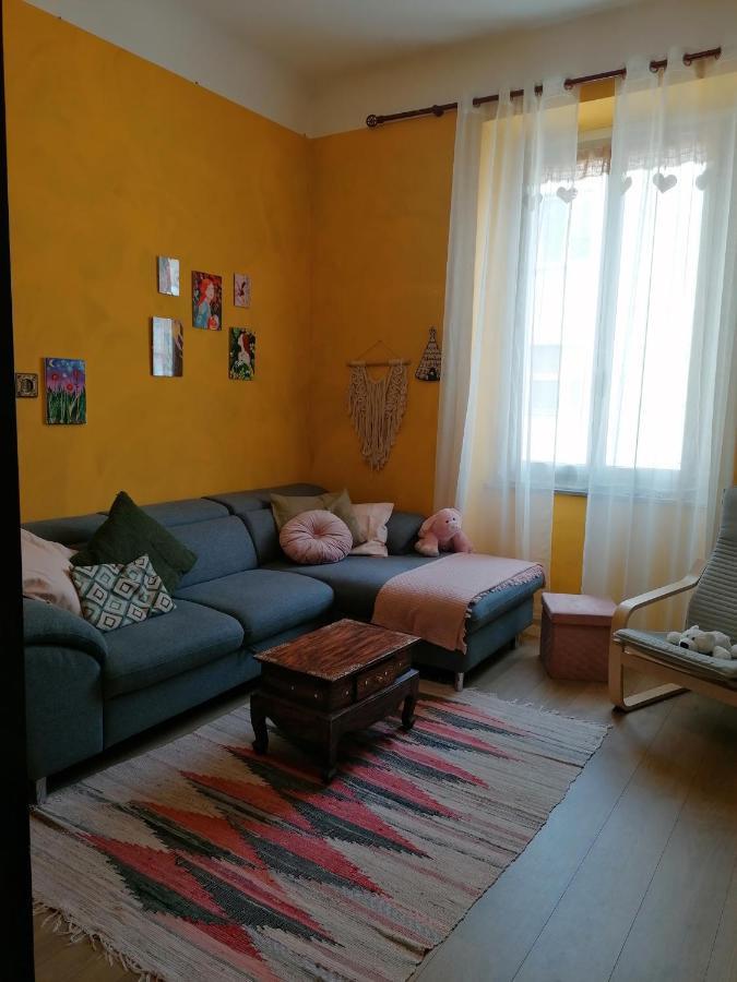 La Volpe Gialla Savona Exteriör bild