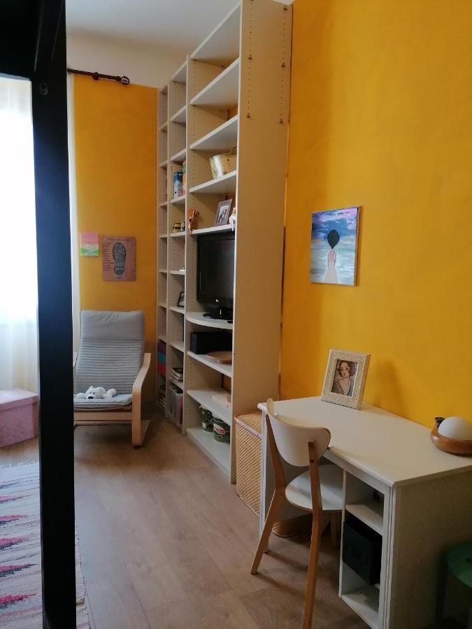La Volpe Gialla Savona Exteriör bild